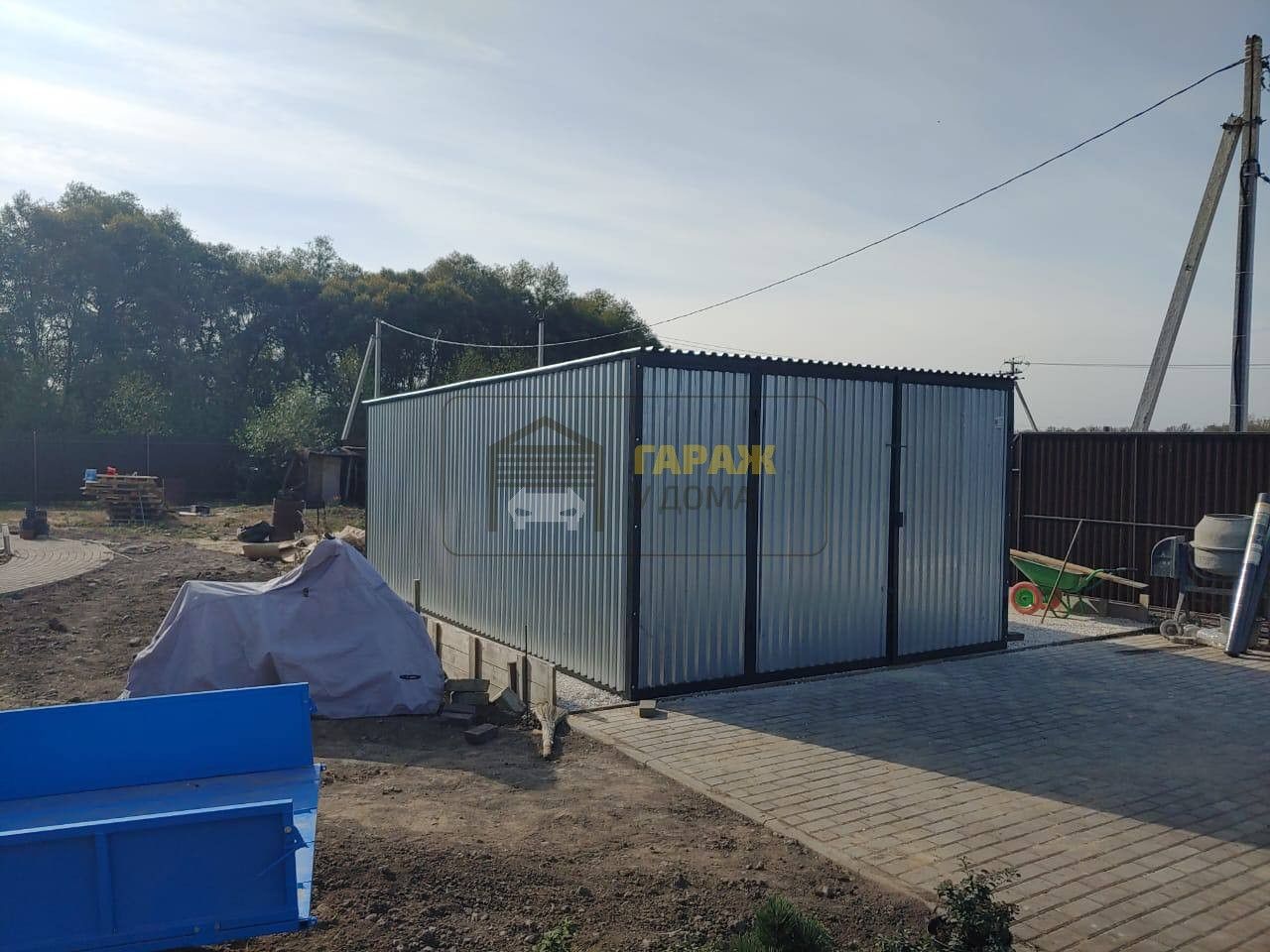 Гараж у дома. Каталог гаражей и хозблоков для любых нужд