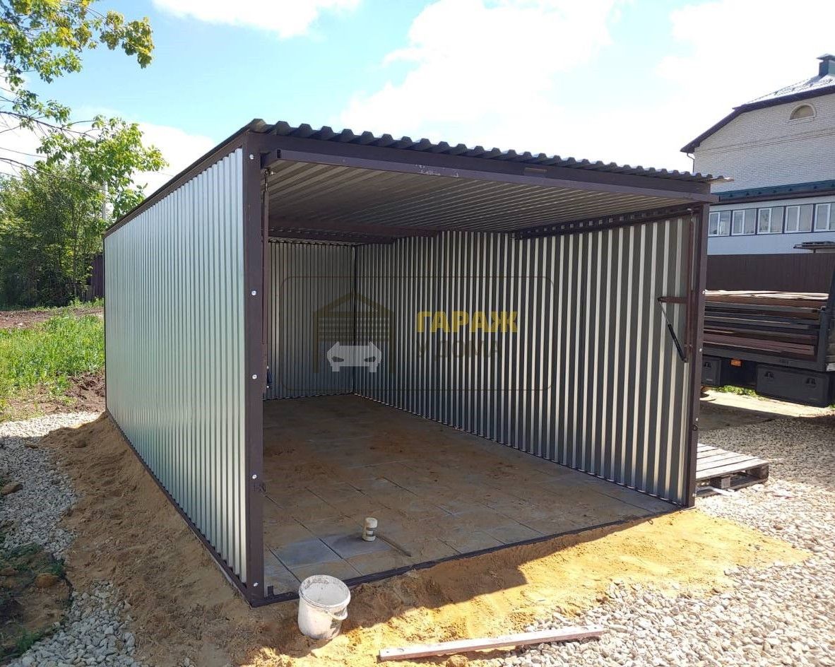 Гараж у дома. Каталог гаражей и хозблоков для любых нужд