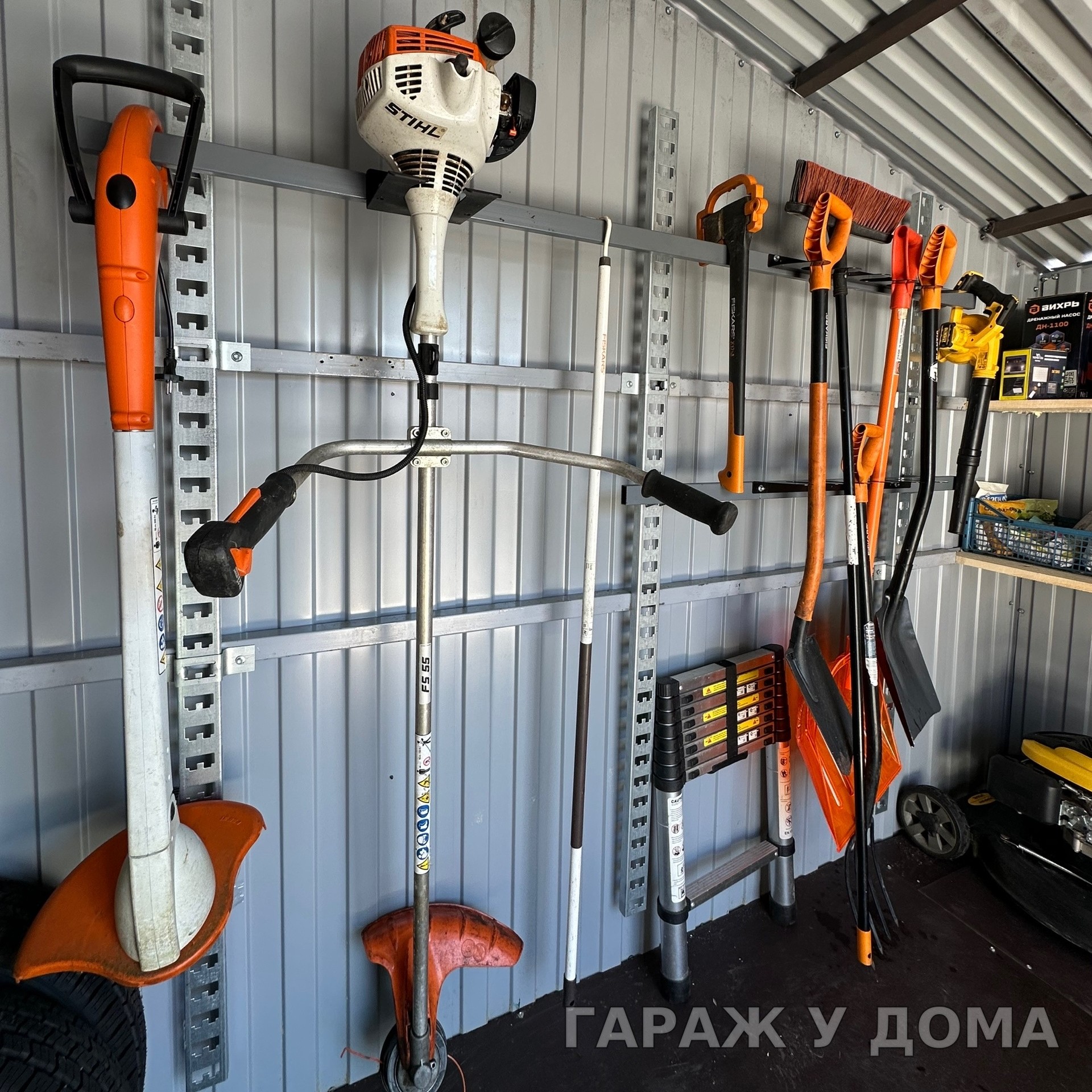 Гараж у дома. Каталог гаражей и хозблоков для любых нужд