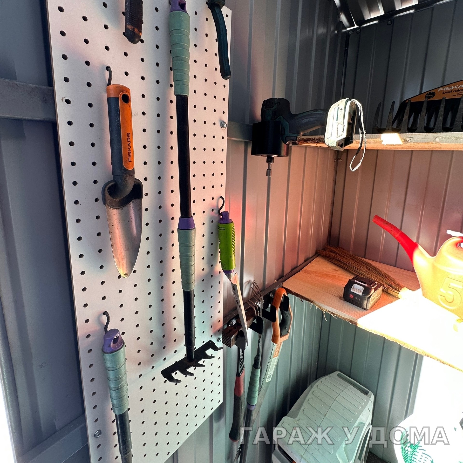 Гараж у дома. Каталог гаражей и хозблоков для любых нужд