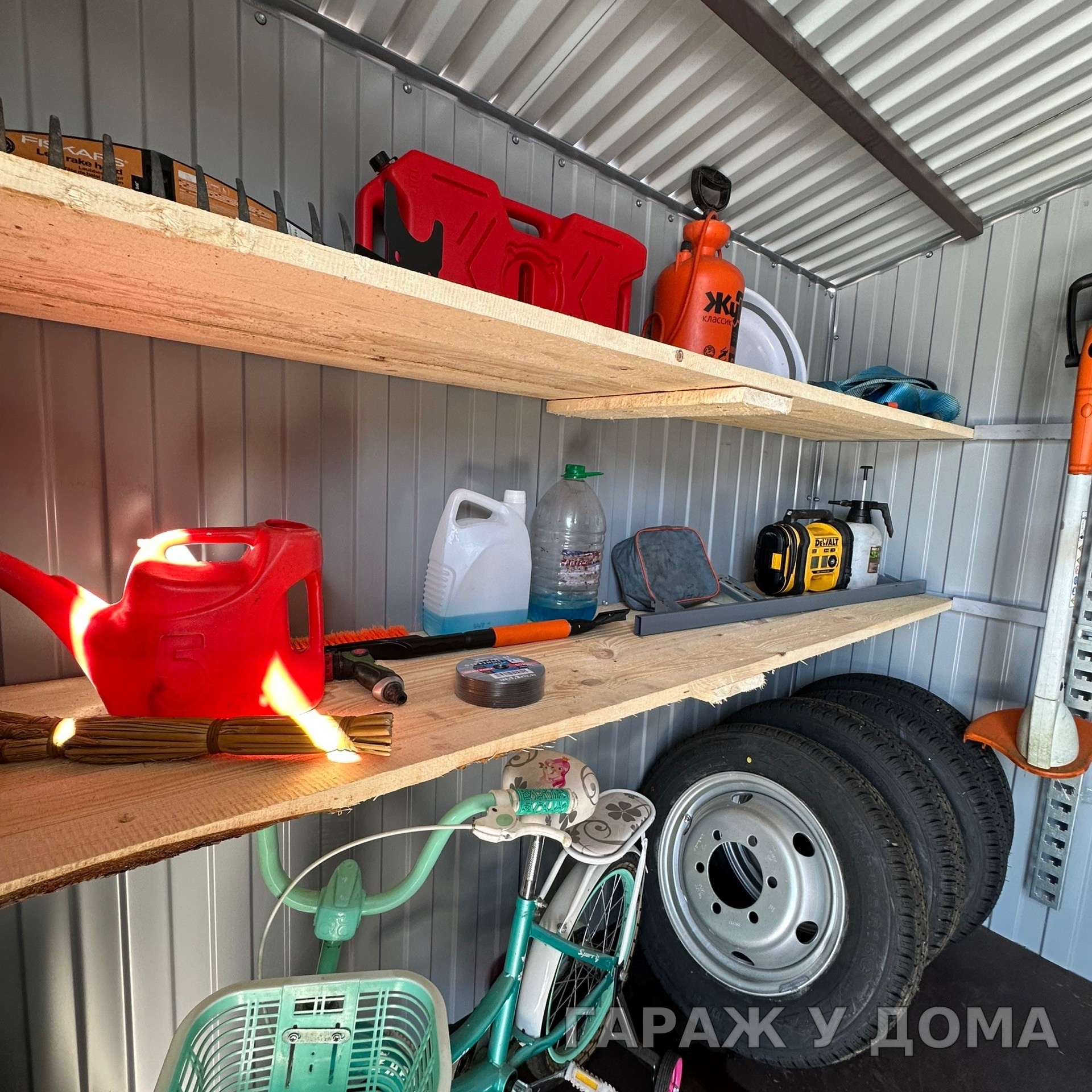 Гараж у дома. Каталог гаражей и хозблоков для любых нужд